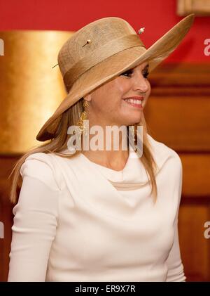 Toronto, 29-05-2015 HM Regina Maxima visita al gruppo Legislativ di Ontario a Toronto il terzo giorno di 3 giorni allo Stato visita da HM Willem-Alexander re e regina HM Maxima in Canada. RPE/Albert Nieboer/Paesi Bassi/ - nessun filo SERVICE - Foto Stock