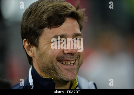 Sydney, Australia. Il 30 maggio 2015. Il calcio amichevole. Sydney FC versus Tottenham Hotspur FC. Spurs coach Mauricio Pochettino. Speroni ha vinto il gioco 1-0. Credito: Azione Sport Plus/Alamy Live News Foto Stock