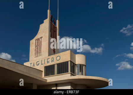 Art Deco Fiat Tagliero stazione di servizio, Asmara Foto Stock