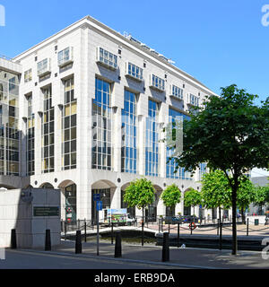 Tower Hamlets Municipio Mulberry casa uffici del consiglio in un moderno edificio nella zona est di Londra Inghilterra REGNO UNITO Foto Stock