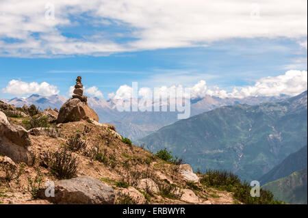 Il Canyon del Colca River nel sud del Perù Foto Stock