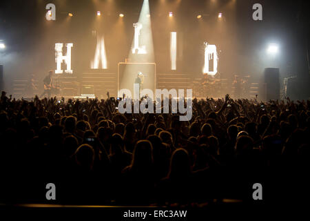 Il rapper tedesco Cro performing live a TUI Arena come parte del suo Mello Tour 2015 dotate di: Cro,Carlo Waibel dove: Hannover, Germania Quando: 26 Nov 2014 Credit: WENN.com Foto Stock