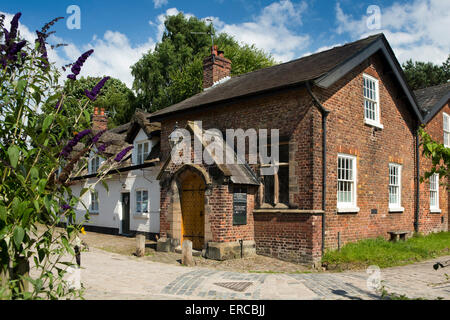 Regno Unito, Inghilterra, Cheshire, Styal, Azienda agricola piega, cappella metodista Foto Stock