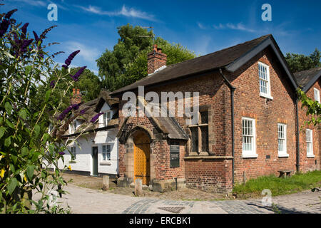 Regno Unito, Inghilterra, Cheshire, Styal, Azienda agricola piega, cappella metodista Foto Stock