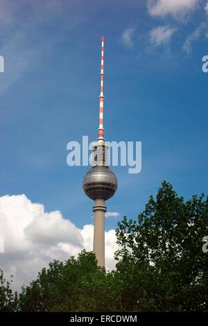 Berliner Fernsehturn la torre della televisione di Berlino Foto Stock