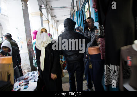 Tradizionalmente condita le Donne di Algeri, Algeria Foto Stock