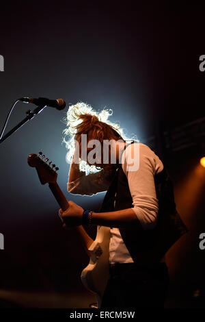 Ted Zed Wychwood Music Festival 2015 in Cheltenham Gloucestershire Inghilterra Band cantante Rock Foto Stock