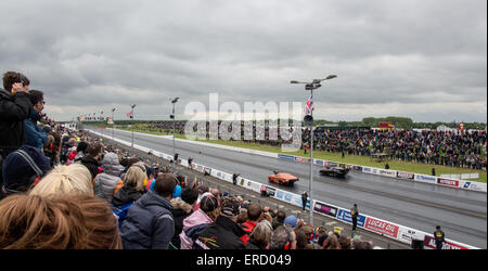 Drag racing a Santa Pod FIA del Main Event, Maggio 2015 Foto Stock