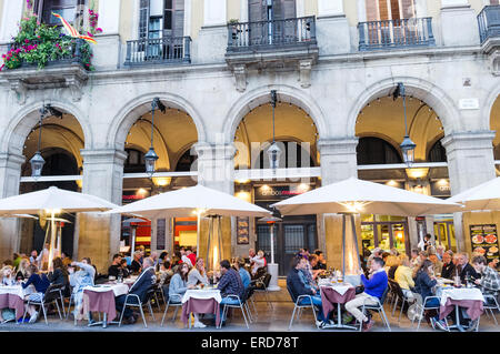 Ristorante a Plaça Reial, quartiere Gotico di Barcellona, Spagna Foto Stock
