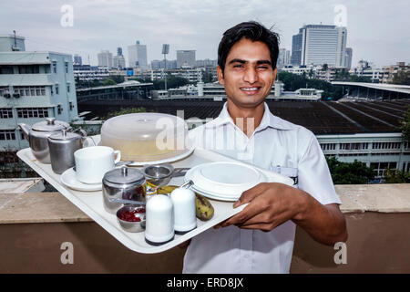 Mumbai India,Churchgate,Chateau Windsor,hotel,uomo uomini maschio,cameriere server dipendenti lavoratori dipendenti lavoratori dipendenti lavoratori dipendenti lavoratori dipendenti lavoratori dipendenti lavoratori dipendenti lavoratori dipendenti lavoratori dipendenti lavoratori dipendenti lavoratori dipendenti Foto Stock