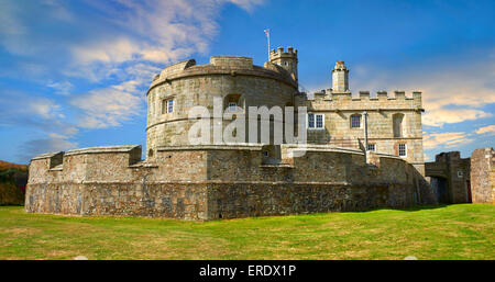 Il Castello di Pendennis dispositivo Fort costruito nel 1539 per Henry VIII, vicino a Colchester, England, Regno Unito Foto Stock