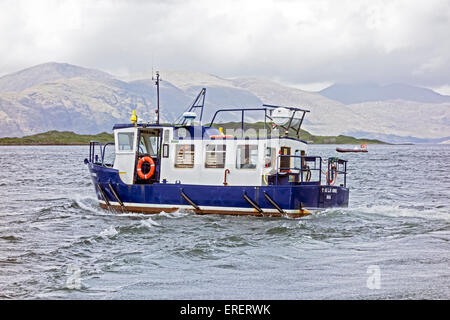 Il Lismore traghetto a Port Appin a nord di Oban in Argyle & Bute Scozia prendendo i passeggeri a Lismore Isola Foto Stock