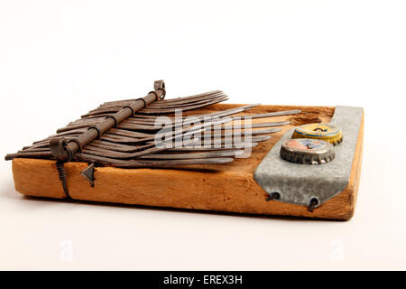 Kalimba, mbira o pollice pianoforte, strumento africano. Foto Stock