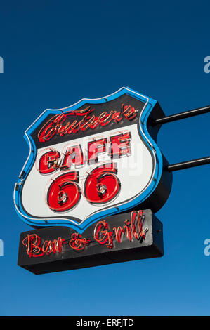 Route 66 cafe bar e grill cartello stradale. Williams. In Arizona. Stati Uniti d'America Foto Stock