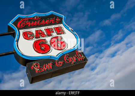 Route 66 cafe bar e grill cartello stradale. Williams. In Arizona. Stati Uniti d'America Foto Stock