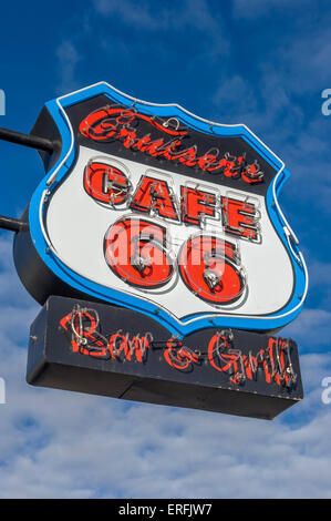 Route 66 cafe bar e grill cartello stradale. Williams. In Arizona. Stati Uniti d'America Foto Stock