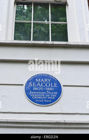 Un blu peste commemorativa di infermiera giamaicana Mary Seacole (1805 - 1881) al di fuori di una casa dove viveva a Londra. Foto Stock