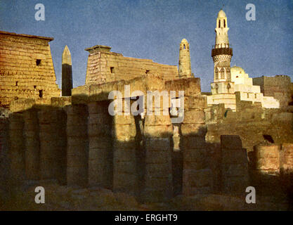 Tempio di Luxor sul far della sera", Egitto. Antico tempio egizio complesso. Fotografia nel 1923 prenota.