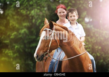 I piloti sul Quarter Horse Foto Stock