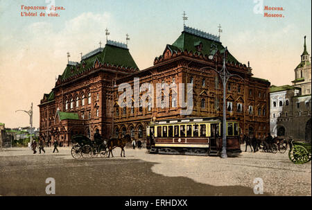 Duma di Mosca, il municipio, l'hotel de ville di governo, il Consiglio, i tram e la carrozza trainata da cavalli pre- rivoluzione Foto Stock