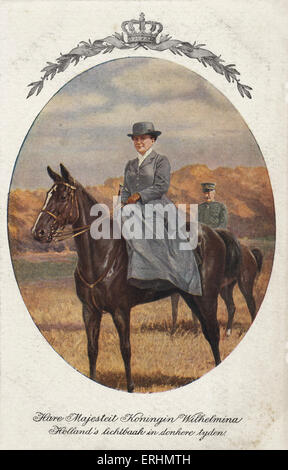 Regina Guglielmina dei Paesi Bassi a cavallo. Regina reggente dei Paesi Bassi dal 1890 al 1948. Nato Wilhelmina Helena Foto Stock