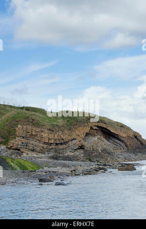 Rocce carbonifero a Saltpan rocce, Scremerston, Berwick Upon Tweed, Northumberland, Inghilterra Foto Stock