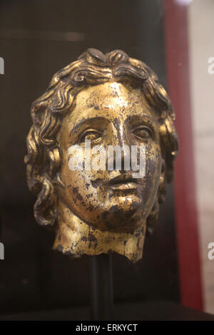 Alessandro il Grande (356-323 a.C.). re di Macedonia. Testa. Bronzo. Ritratto. 2° C. Roma. L'Italia. Museo Nazionale Romano. Foto Stock