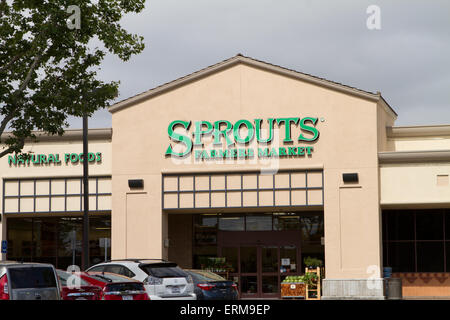 I germogli farmers market storefront in Tustin California USA Foto Stock