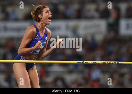 Roma, Italia. 04 Giugno, 2015. IAAF Diamond League Roma Golden Gala. Blanka Vlasic (CRO) celebra dopo che lei lo rende un buon salto nella Womens salto in alto Credito: Azione Sport Plus/Alamy Live News Foto Stock