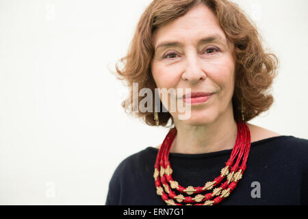 AZAR NAFISI, Hay Festival della Letteratura 2015 meglio conosciuto per il suo libro 2003 Reading Lolita in Tehran: A Memoir in libri, che è rimasta sul New York Times best seller per 117 settimane, e ha vinto diversi riconoscimenti letterari, compreso il 2004 non-fiction libro del premio di anno da Booksense Foto Stock