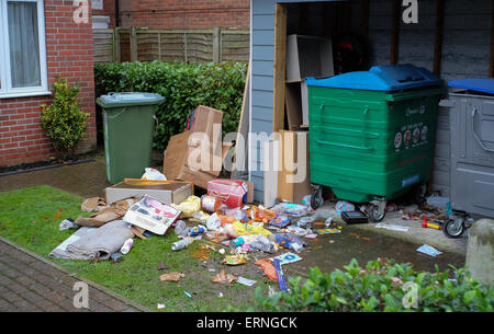 Scomparti di overflow nel piatto scomparti condivisa Foto Stock