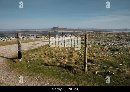 L'isola di marea di Lihou a Guernsey che può essere andati troppo oltre una pietra causeway quando condizioni di marea sono corretti Foto Stock