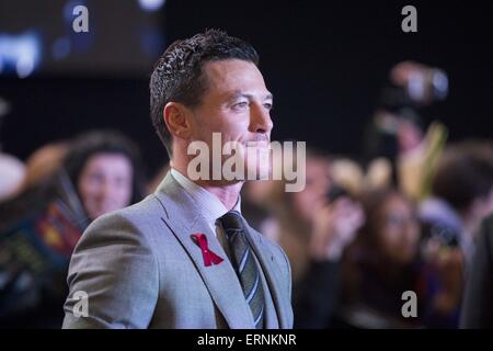 Celebrità assiste la prima mondiale di "The Hobbit - Battaglia dei cinque eserciti' presso il Cinema Empire di Londra. Dotato di: Luke Evans dove: Londra, Regno Unito quando: 01 Dic 2014 Credit: Euan ciliegio/WENN.com Foto Stock