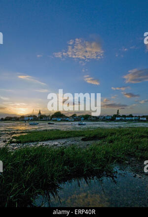 Bosham villaggio nel west sussex al crepuscolo Foto Stock