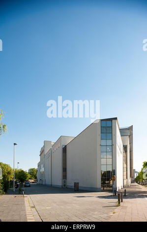 Belgio, Anversa, Muhka angolo e Leuvenstraat Cockerillkaai Foto Stock