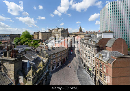 Lato e Dean Street a Newcastle upon Tyne visto dal Tyne Bridge Foto Stock