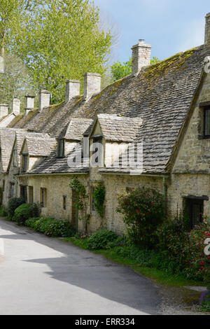 Arlington Row, Bibury, Glos, Regno Unito Foto Stock