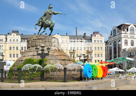 Famoso monumento del hetman ucraino Foto Stock