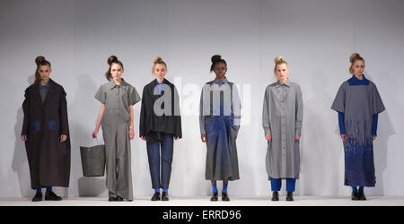 31/05/2015. Londra, Regno Unito. Raccolta di Laura bello. Sfilata di moda della UCA Epsom a laurearsi Fashion Week 2015. Laureato della settimana della moda ha luogo dal 30 maggio al 2 giugno 2015 presso la Old Truman Brewery, Brick Lane. Foto Stock