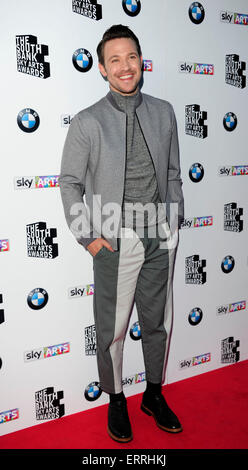 Londra, Regno Unito. 07Th Giugno, 2015. Saranno i giovani che frequentano il South Bank Sky Arts Awards 2015 al Savoy Hotel London . 7 giugno 2015 Credit: Peter Phillips/Alamy Live News Foto Stock