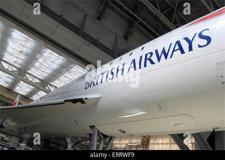 Concorde alla British Airways Esplora e scopri il giorno, domenica 7th giugno 2015. BA Engineering and Operations base, London Heathrow Airport, London Borough of Hillingdon, Inghilterra, Gran Bretagna, Regno Unito, Regno Unito, Europa. Evento "Open Day" per il personale di BA e i loro ospiti. Tour in cabina, mostre, bancarelle, intrattenimento, cibo e bevande. Credito: Ian bottle/Alamy Live News Foto Stock