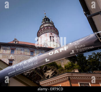 Aria Aperta Foto Festival, il Parlamento mostra di opportunità fotografiche, conclusosi a Cesky Krumlov, Repubblica Ceca, 7 giugno 2015. (CTK foto/Tomas Binter) Foto Stock