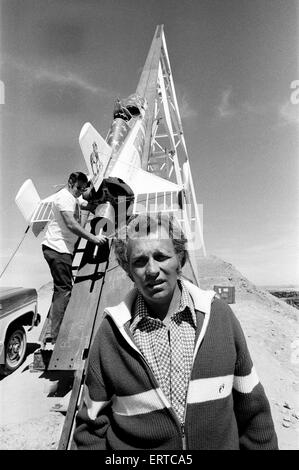 Stuntman Evel Knievel si prepara a saltare Snake River Canyon, Idaho su un bagno di vapore alimentato skycycle. Il 26 agosto 1974. Foto Stock