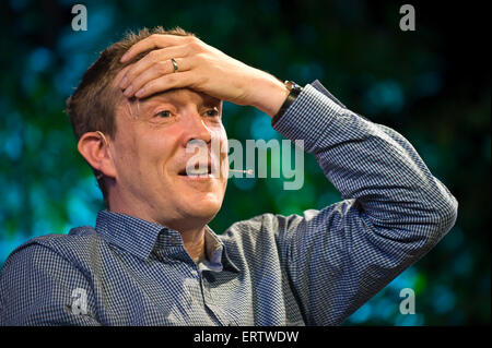 David Mitchell romanziere parlando sul palco a Hay Festival 2015 Foto Stock