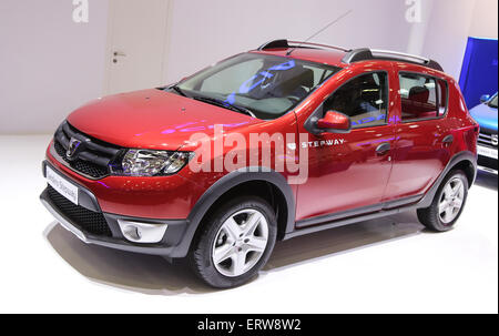 Dacia Sandero Stepway al Salone europeo dell'Autosalon di