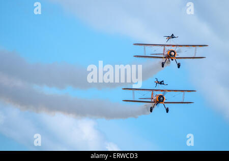 Il Breitling Wingwalkers a Airshow Throckmorton Foto Stock