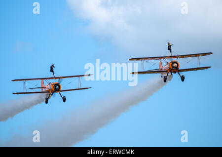 Il Breitling Wingwalkers a Airshow Throckmorton Foto Stock