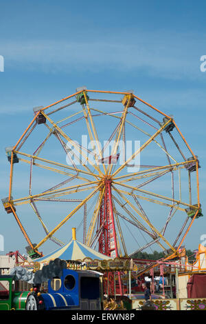 Parco di divertimenti a 2014 Welland Rally di vapore vicino a Malvern in Worcestershire Foto Stock