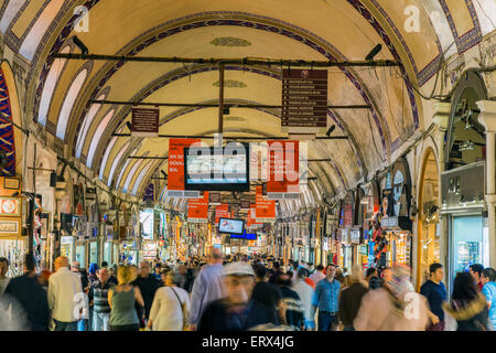 Il Grand Bazaar (Kapalıcarsi), Istanbul, Turchia Foto Stock