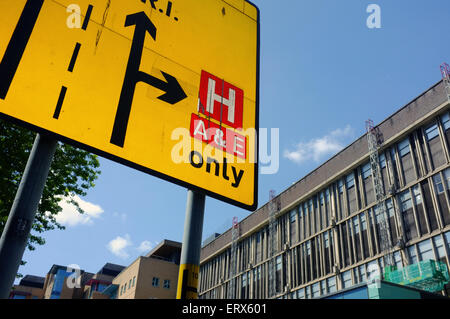 Un ospedale A&E il cartello stradale in Bristol. Foto Stock